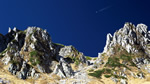 ワイドスクリーン自然壁紙(16:9-1366x768)－蒼空の岩峰